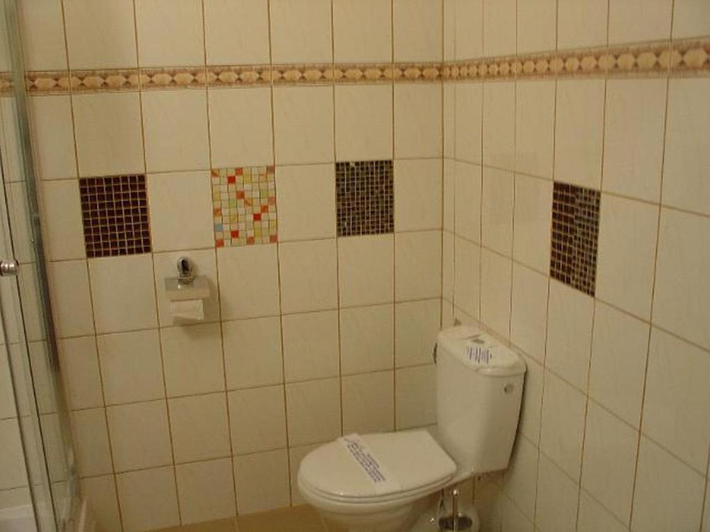 ホテルRezydencja Parkowa ワルシャワ 部屋 写真