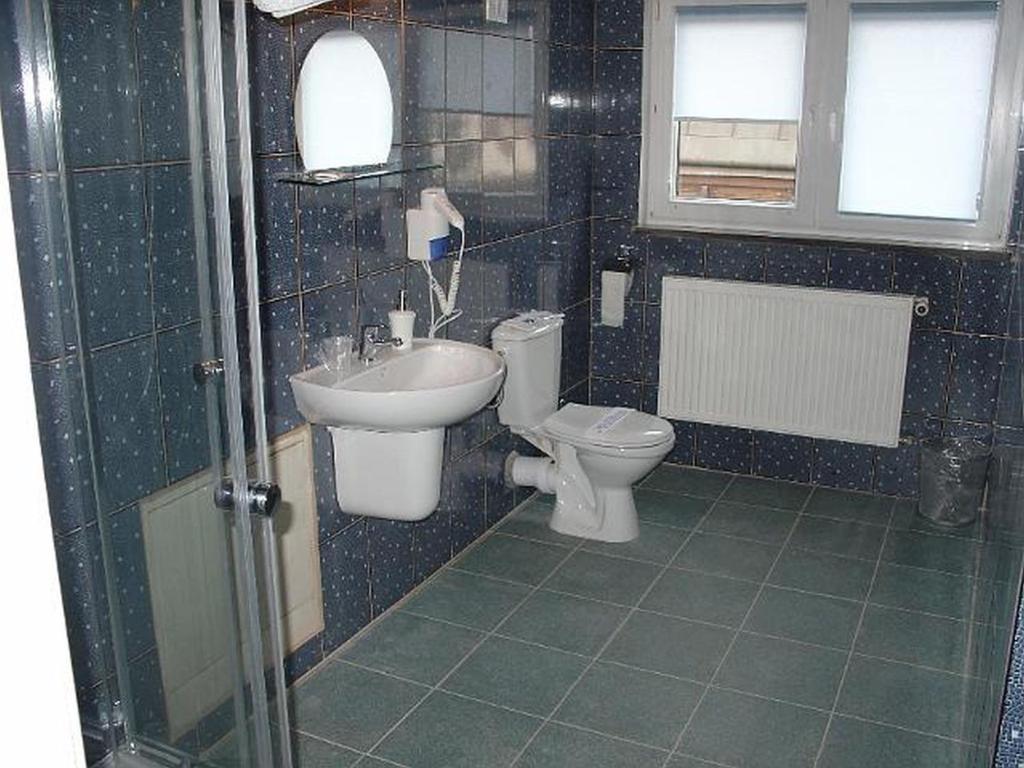 ホテルRezydencja Parkowa ワルシャワ 部屋 写真